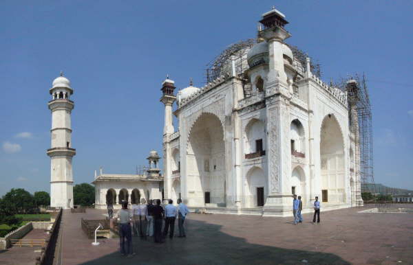 Bibi-ka Maqbara