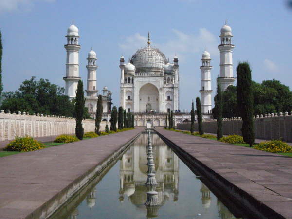 Bibi-ka Maqbara
