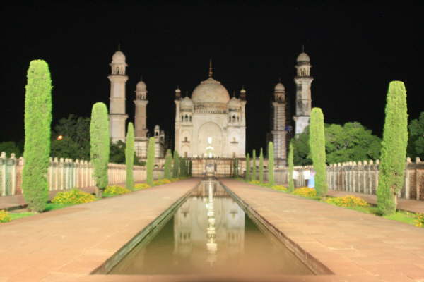 Bibi-ka Maqbara